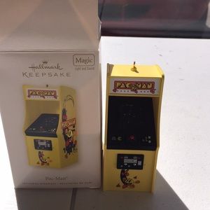 Hallmark Pac-Man ornament